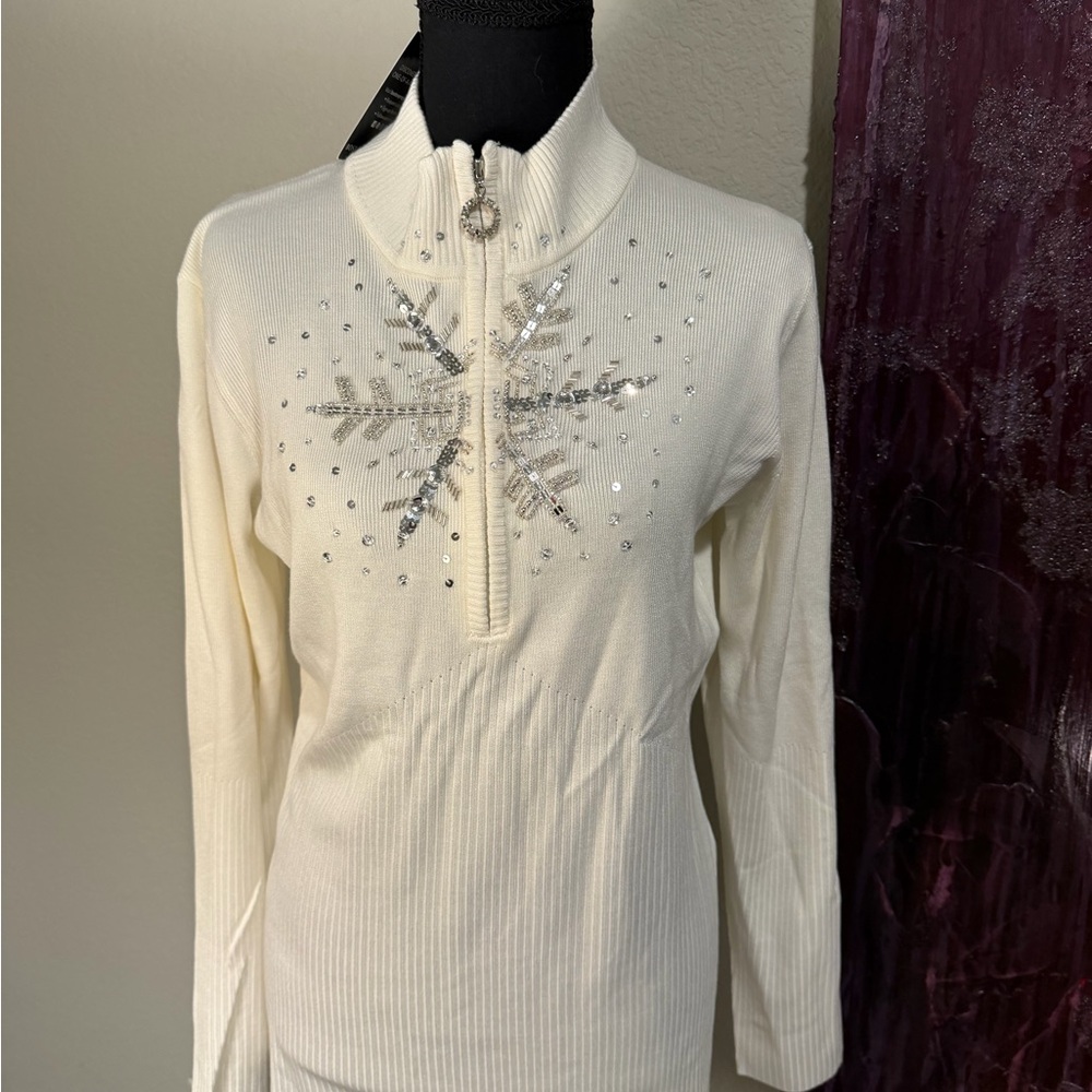 NWT Boston Proper Cream Knit Sweater with Beaded Snowflake Size Large